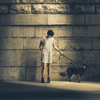 woman_with_dog